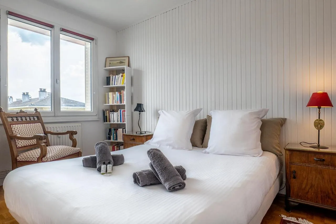 Annecy Aravis : Proche Lac Apartment