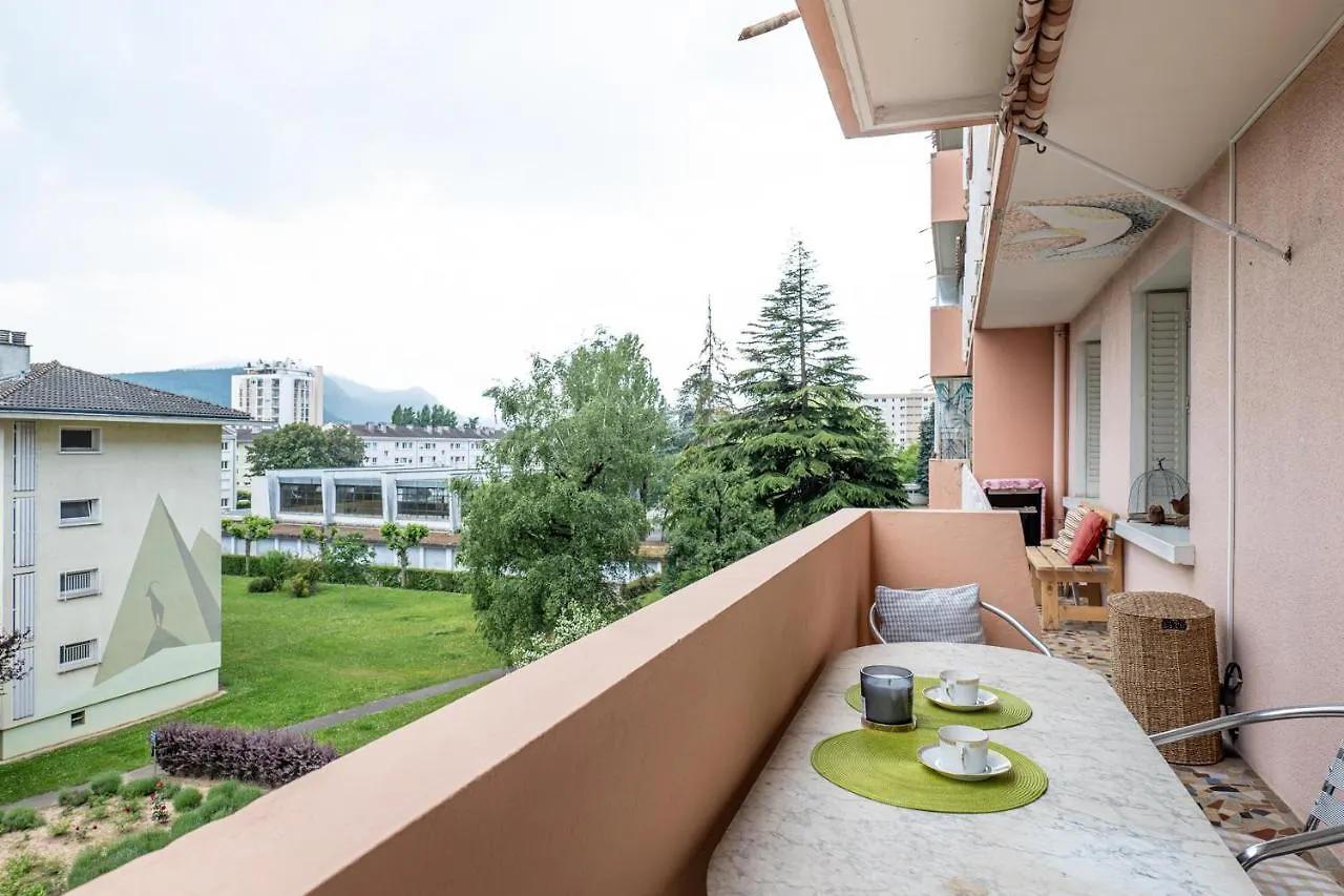 Annecy Aravis : Proche Lac Apartment