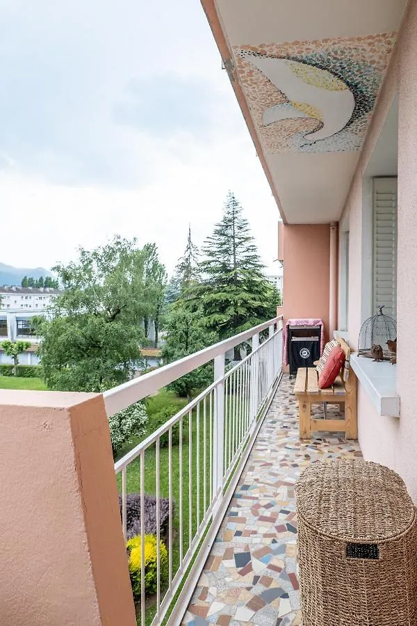 Annecy Aravis : Proche Lac France